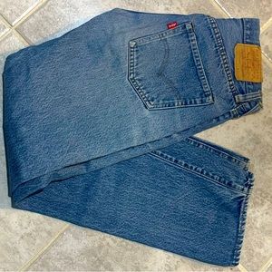 Vintage Levi’s 501s. 29x32. Great Condition.